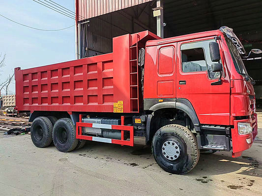 シノトラック HOWO ダンプトラック 6X4 ストック 380hp 25CBM ティッパートラック 40トン 工場価格