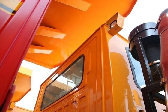 シャックマン・キングウェイ 70トンの鉱山 ダンプトラック オフロード ティッパートラック 重荷