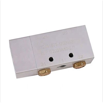 Shacman 12JS160T-1703052 トラックトランスミッション部品 FAST ギアボックス シングルH バルブ サンプル 入手可能