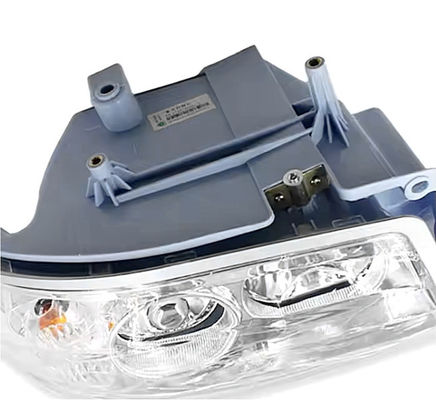 Sinotruk Howo Shacman C7H トラック パーツ 812W25101-6002 右前照明 ヘッドライト 交換