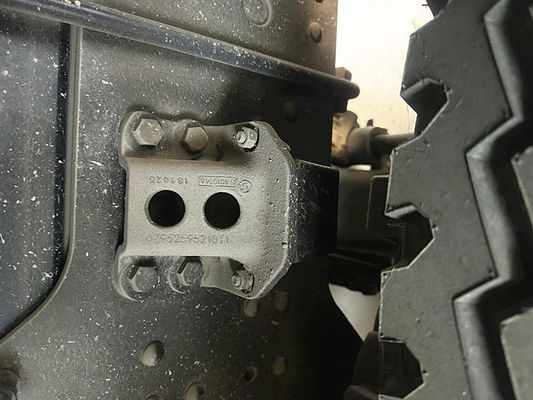 シャックマン トラック パーツ F2000/F3000/X3000 後ろのスプリング 制限ブロック DZ95259521011 サスペンション システム パーツ オリジナル