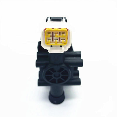 重荷トラック 3500mmホイールベース 11.00R20/12.00R20/12R22.5/315/80R22.5 タイヤサイズ 600L+300L燃料容量